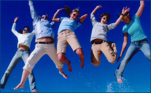 people-jumping-fun